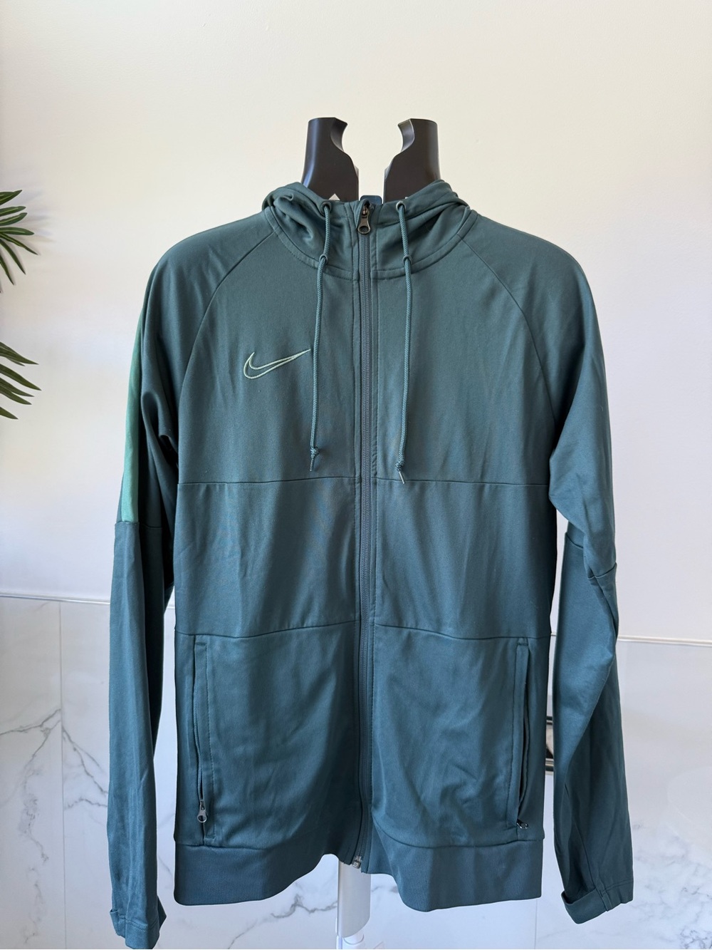 Nike Mens Dry Academy Colorblocked Hooded Soccer Jacket Green Small